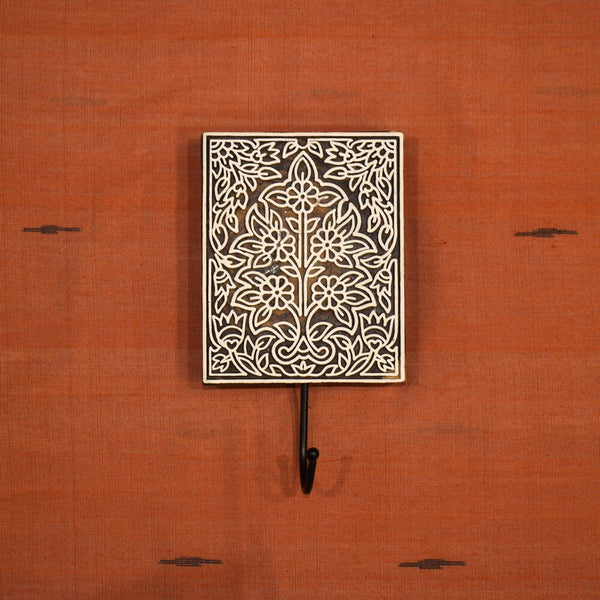 Hand carved block key holder- Squre design