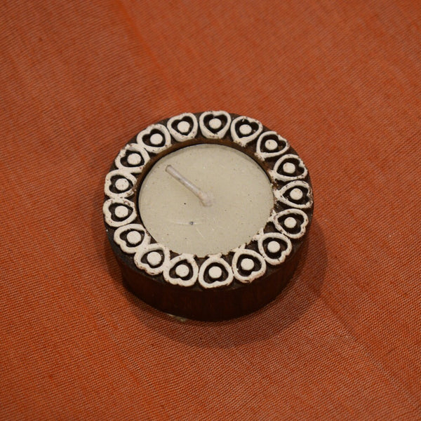 Hand carved block tea light - Circular Pan design A