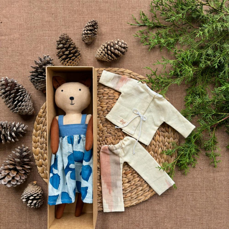 Narnia- Fabric Doll Play Set