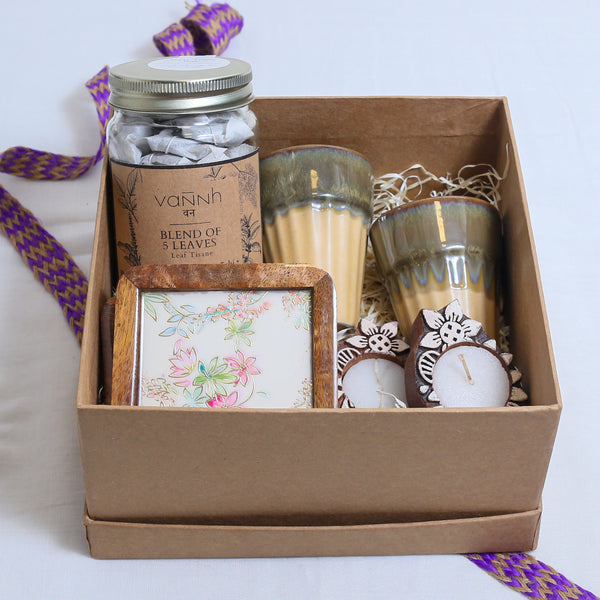 Festive Gift Box with Tea and Coasters