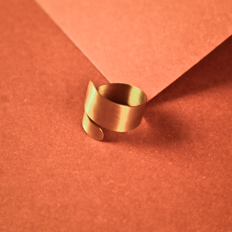 Handcrafted Brass Finger Ring Swirl Design