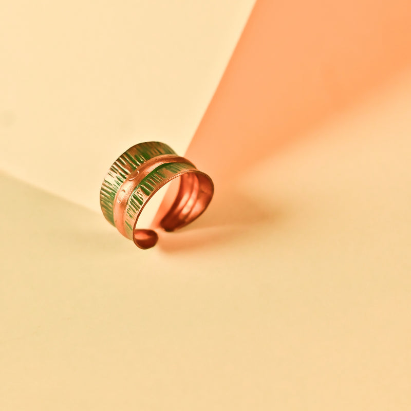 Handcrafted Copper Finger Ring with Green Lines